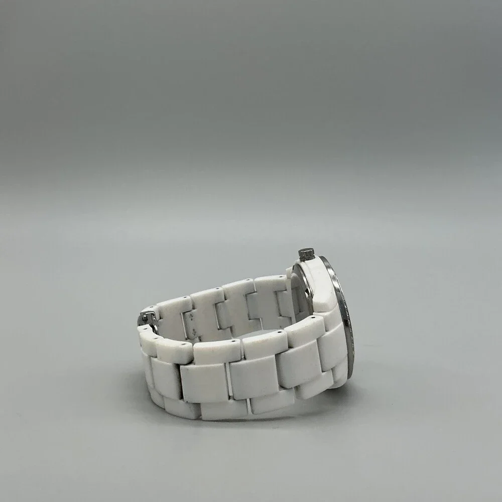 Fossil ES-1967 Womens Watch 38mm White Dial White Resin Crystals New Battery 6